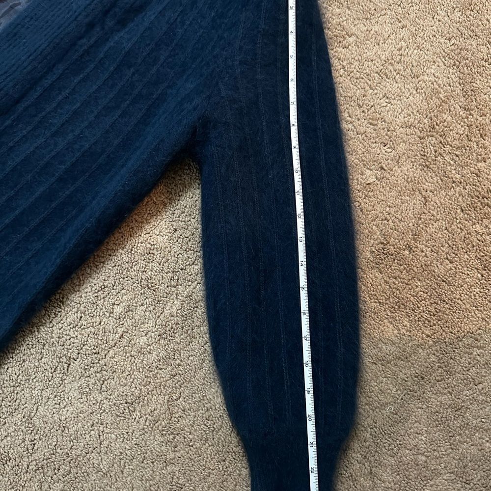 Beautiful Angora Rabbit Fur Cardigan - Picture 7 of 8